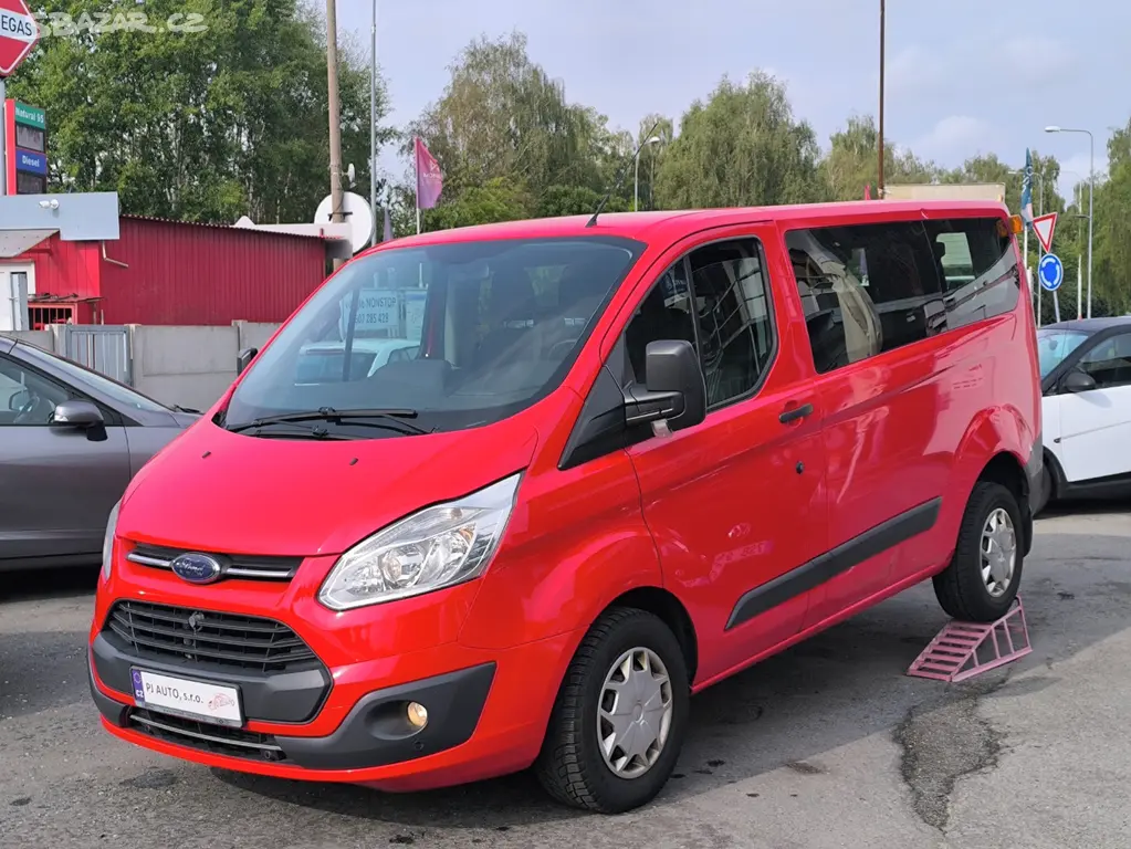 Fordt Transit Custom 2.0 TDCi 9míst,Temp,1majitel